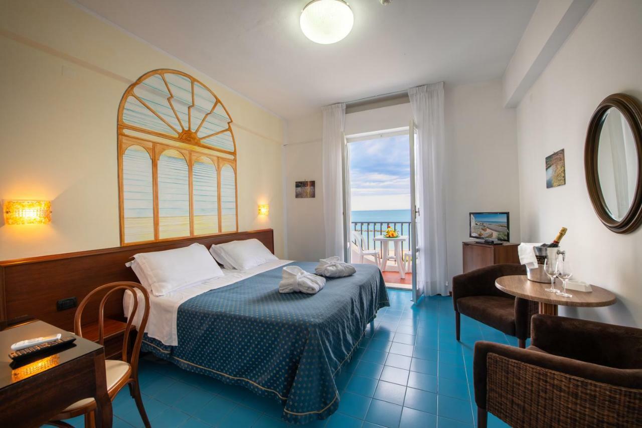 Grand Hotel Excelsior San Benedetto del Tronto Eksteriør bilde